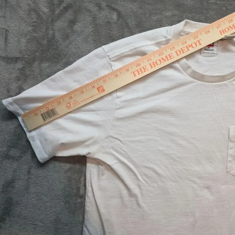 Levi's Peanuts Shirt Mens S White Snoopy Pocket Graphic Crew T-Shirt Cartoon